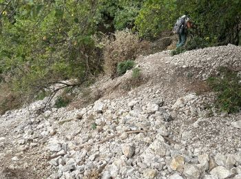 Percorso sport Châtelus - Grotte de Pabro pas des Voûtes  - Photo