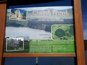 Tour Wandern Saint-Front - Tour du lac de Saint Front - Photo