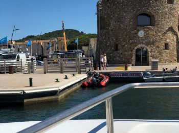 Randonnée Bateau à moteur Sainte-Maxime - En bateau St Raphael - St Tropez - Photo