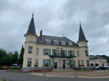 Tocht Stappen Saint-Chéron - Saint Chéron Héliomonde château de Blaville La Tuilerie - Photo