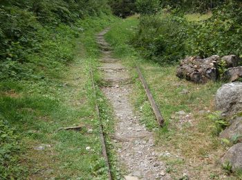 Percorso A piedi Oô - Lac d'Oô et refuge d'Espingo - Photo