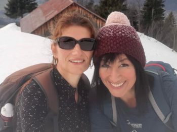 Trail Snowshoes Cordon - ARAVIS: CABANE DU PETIT PATRE au départ de 