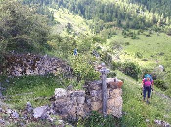 Percorso Marcia Boglio - Les Cluots - Tête de Pommier  par Pré de Chaudi - Photo