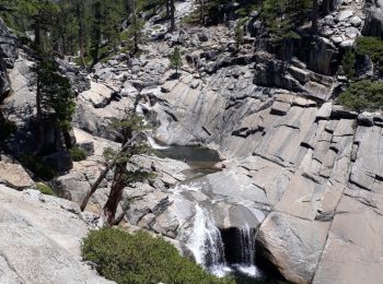 Trail Walking  - Yosemete falls - Photo