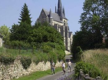 Tour Wandern Merlieux-et-Fouquerolles - Les arts et les lettres - Photo