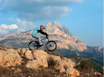 Tour Mountainbike Aix-en-Provence - Barrage Zola - Aix en Provence - Photo