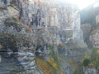 Tocht Stappen Beauvezer - gorges de st Pierre Plateau fe pisse en l'air - Photo