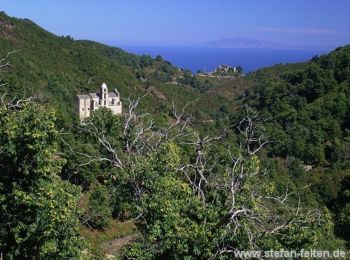 Excursión Senderismo Santa-Reparata-di-Moriani - GR® de Corse - Mare a Mare Nord - De I Pienti à Pianellu - Photo