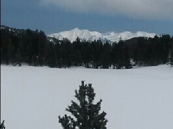 Randonnée Raquettes à neige La Llagonne - tour des lacs - Photo