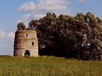 Excursión Senderismo Vexin-sur-Epte - Tourny - le moulin de pierre court - Photo