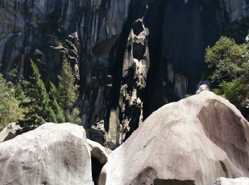 Randonnée Marche Cilaos - La Réunion - La Chapelle au départ de Cilaos - Photo