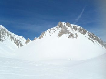 Tocht Sneeuwschoenen Névache - du refuge de laval, le tour des Crêtes de Moutouze et du lac des Beraudes - Photo