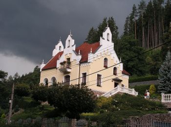 Randonnée A pied Nedvědice - Po naučných stezkách na hrad Pernštejn I. etapa - Photo