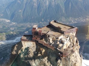 Randonnée Marche Chamonix-Mont-Blanc - MASSIF DU MONT BLANC: TRAVERSEE PLAN DE L'AIGUILLE - MONTENVERS - Photo