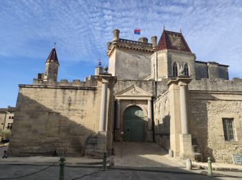 Tocht Stappen Uzès - Uzès - source de l’Eure - Photo