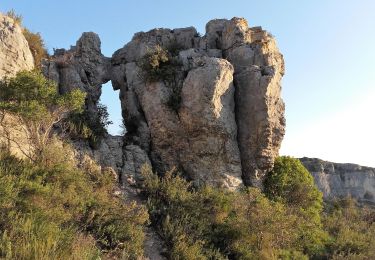 Percorso Sentiero Cabrières -  la baume-aiguille-gardon-arche-coufines - Photo