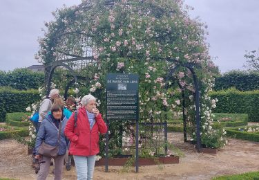 Tour Wandern Sint-Pieters-Leeuw - ST PIETERS LEEUW  .campagne et roseraie COLOMA  - Photo