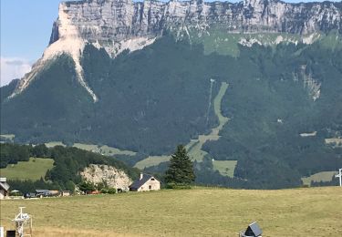 Randonnée Marche Entremont-le-Vieux - La Cochette - Photo