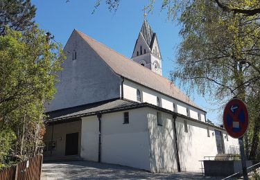 Tocht Te voet Kirchseeon - Wanderweg weiß-rot - Photo