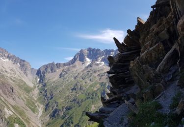 Trail Walking Valjouffrey - Cote Belle et les Orgues du Valsenestre - Photo