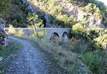 Randonnée Marche Malaussène - Malaussene : Le Canal de l'Adous - Photo