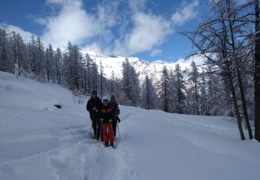 Excursión Raquetas de nieve La Condamine-Châtelard - raquettes Ste Anne la Condamine 06-03-20 - Photo