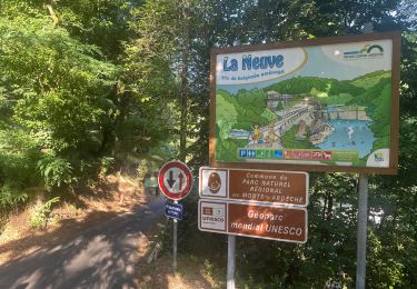 Trail Walking Lyas - Lyas  la Neuve  azur - Photo