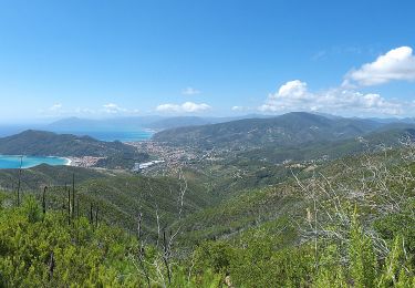 Percorso A piedi Sestri Levante - Riva Trigoso - Punta Baffe - Monte Moneglia - Photo