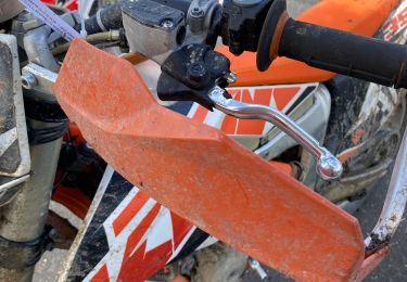 Tocht Motorfiets Monts - Boucle 1 Monts 220423 - Photo