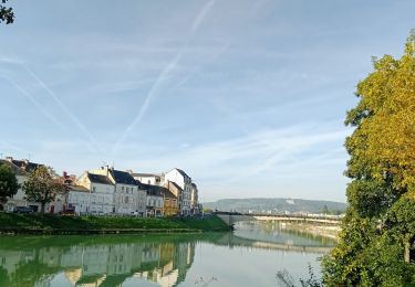 Tour Wandern Château-Thierry - Rando-Octobre-Rose 8km 2021 - Photo