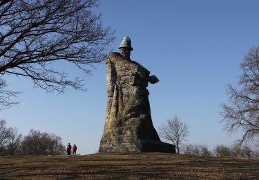 Randonnée A pied Putim - [Z] Putim - Žižkova mohyla u Sudoměře - Photo