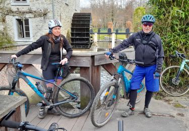 Tour Mountainbike Villers-la-Ville - Sart  Dames Avelines - Court Saint Etienne - Photo