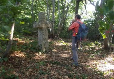 Trail On foot Saint-Pierre-du-Val - 2022-08-30-01 - Photo