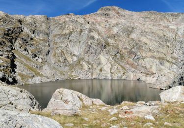 Tocht Stappen Saint-Martin-Vésubie - Les Lacs Bessons départ du Boréon - Photo