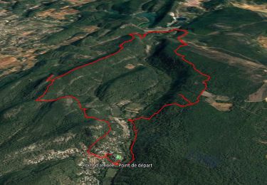 Tour Wandern Vins-sur-Caramy - SityTrail - Vins sur Caramy lac ste Suzanne grotte des résistants... - Photo