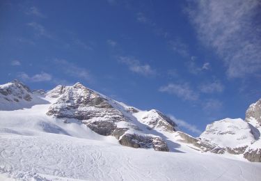 Trail On foot Canazei - Via dei Rusci - Photo