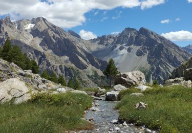 Trail Walking Saint-Paul-sur-Ubaye - pointe d' Escrin - Photo