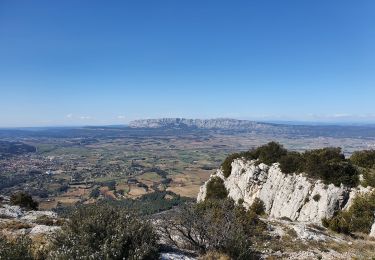 Trail Walking Trets - Mont Olympe et rocher de onze heures - Photo