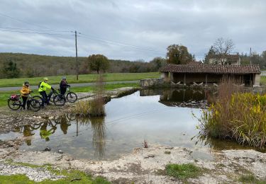 Tocht Hybride fiets Concots - Concots Bach - Photo