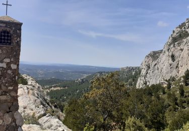 Tour Wandern Saint-Antonin-sur-Bayon - sainte victoire - Photo