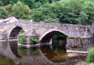 Trail Walking Menat - Menat_Pont - Photo