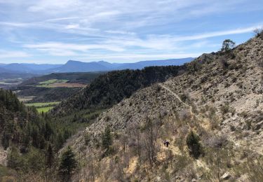 Tour Wandern Veynes - Veynes Les 3 cols - Photo