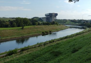 Tocht Stappen Le Rœulx - Marche Piedescaus - Photo