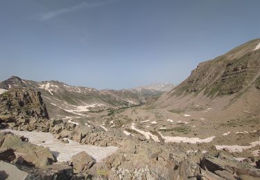 Tour Wandern Entraunes - Cool de la roche trouée  - Photo