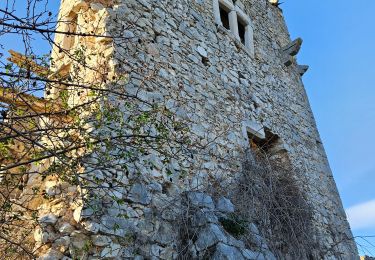 Trail Walking Saint-Jeannet - Baous de la Gaude et de St Jeannet - Photo