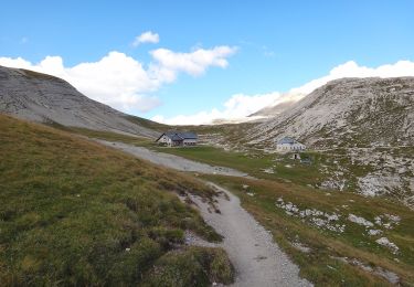 Tocht Te voet Sëlva - Wolkenstein - Selva di Val Gardena - (SI C21N) Selva di Val Gardena - Rifugio Puez - Photo