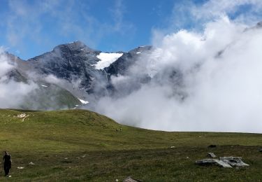 Randonnée Marche Sainte-Foy-Tarentaise - Col de l'aiguille par le lac du clou - Photo