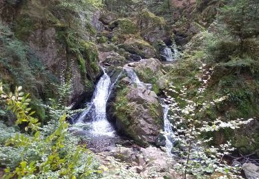 Randonnée Marche Tendon - cascade du tendon - Photo