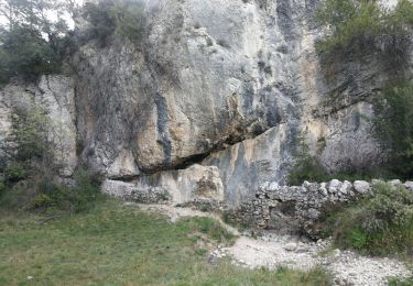 Trail Walking Robion - Robion, Vidauque, Maubec - Photo