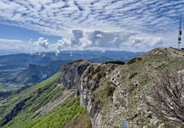 Tocht Stappen Serres - Rocher de Beaumont - Photo